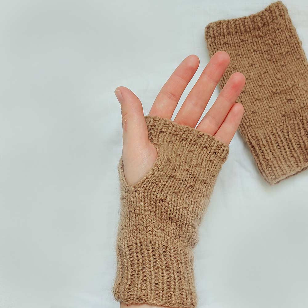 STRICKANLEITUNG | HANDSTULPEN CAMELOVE - Image 2